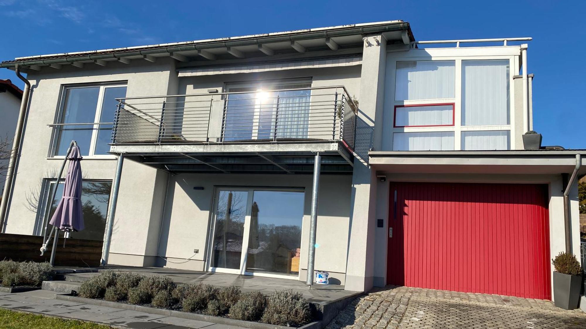 Fewo Luxus Wohnung Im Eigenen Ferienhaus, 120 Qm, Naehe Regensburg Mit Balkon, Terrasse & Garten, Gute Zuganbindung Laber 外观 照片